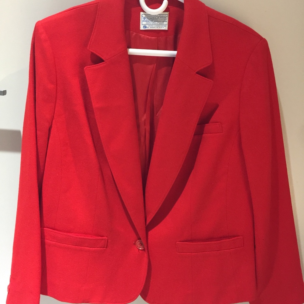 Beautiful Red Pendleton Wool Jacket sz 38